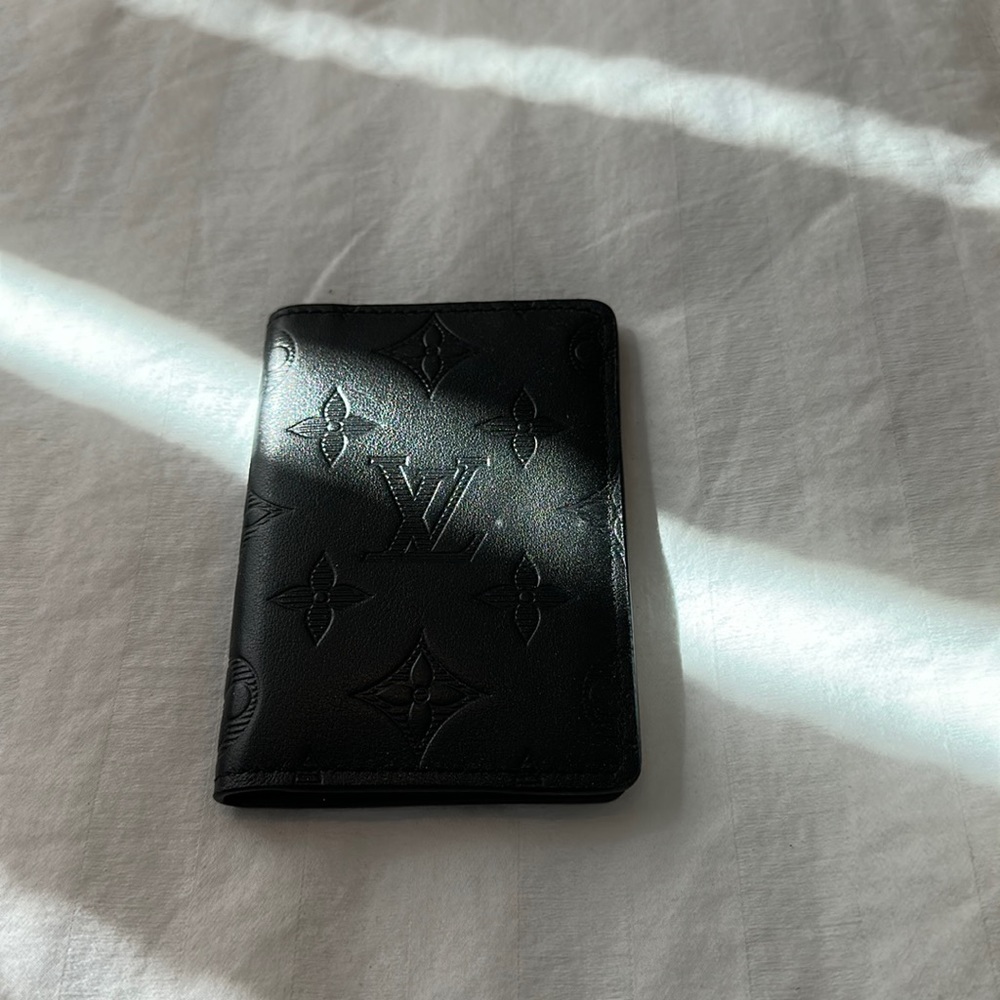 Louis Vuitton men’s wallet organizer